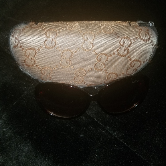 Gucci sunglasses main image 6